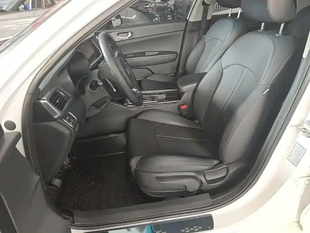 Kia K5 2016 1.6T Automatic LUX — миниатюра 15
