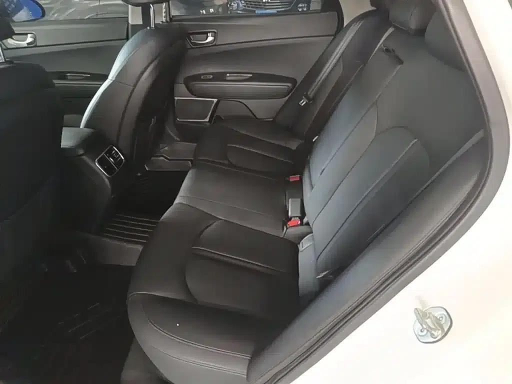 Kia K5 2016 1.6T Automatic LUX — миниатюра 17