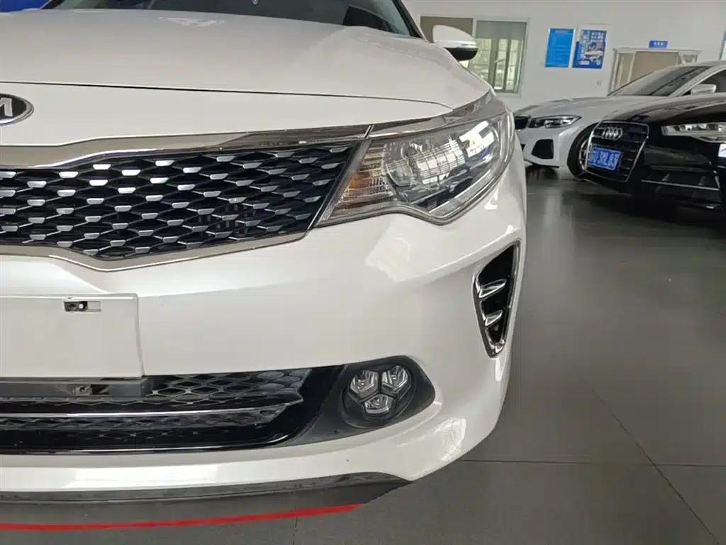 Kia K5 2016 1.6T Automatic LUX — миниатюра 24
