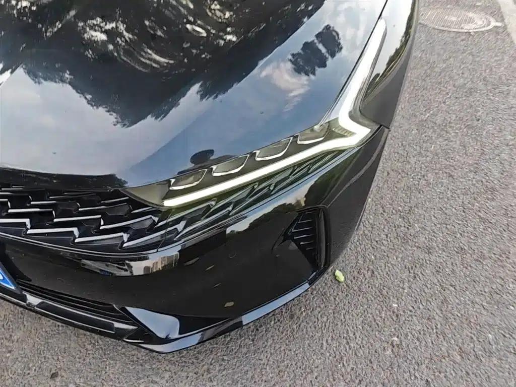 Kia K5 2020 270T CVVD Luxury Technology Edition — миниатюра 24