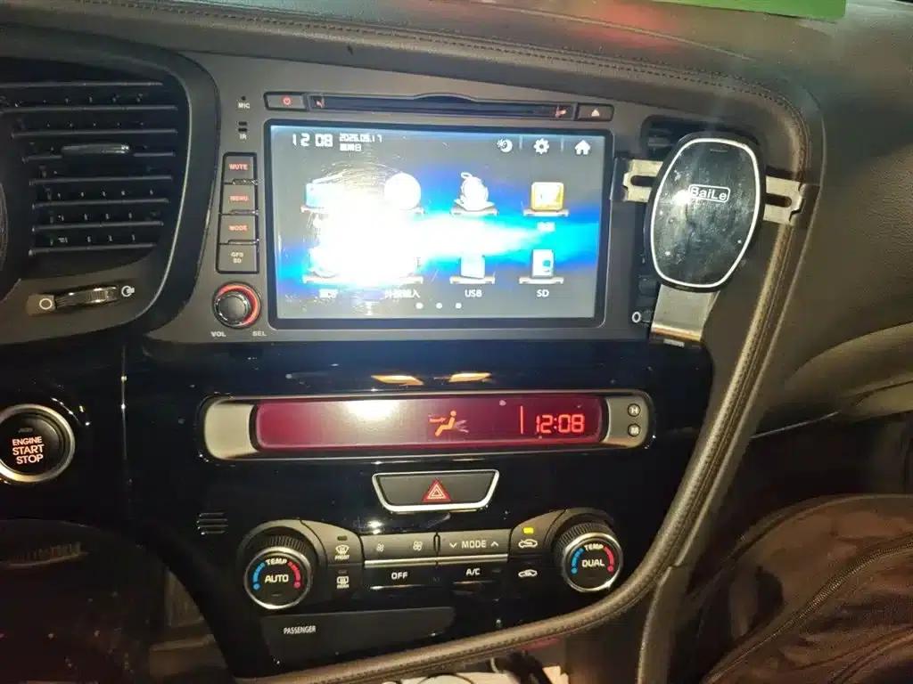 Kia K5 2014 2.0L Automatic Luxury — миниатюра 10
