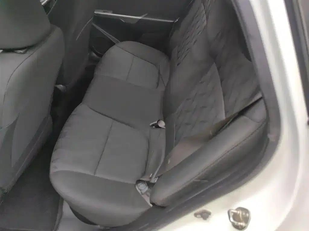Kia K2 2015 Sedan 1.4L MT GLS — миниатюра 14