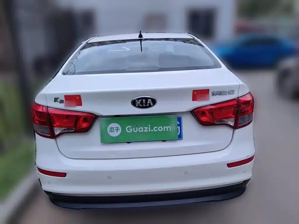 Kia K2 2015 Sedan 1.4L MT GLS — миниатюра 4