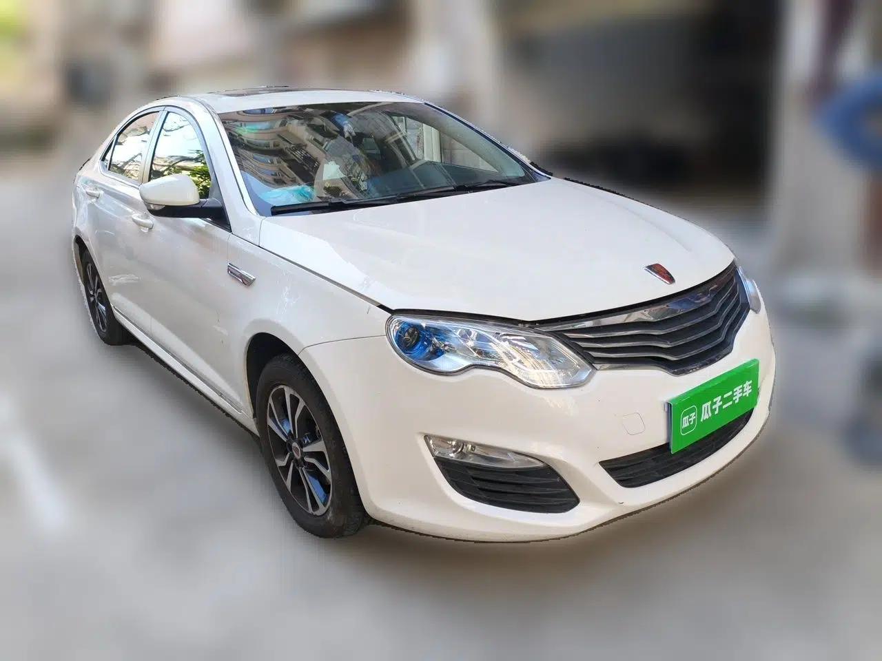 Roewe e550 2016 Deluxe Edition — миниатюра 3