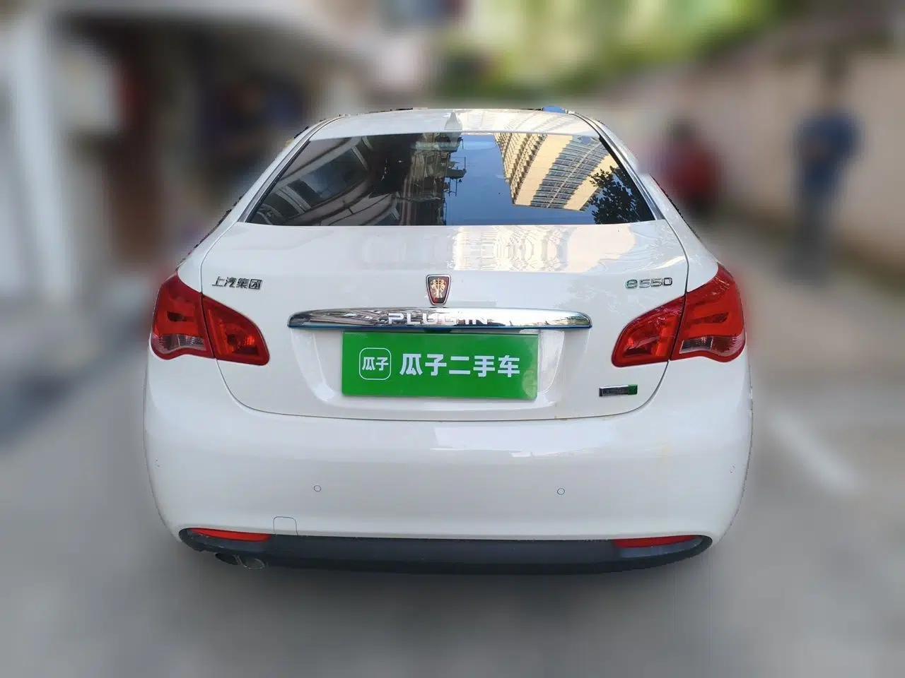 Roewe e550 2016 Deluxe Edition — миниатюра 5
