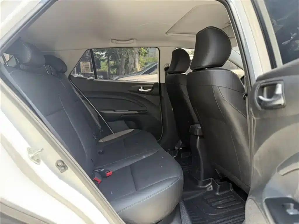 Kia KX2 2026 1.4L Sunroof Edition — миниатюра 25