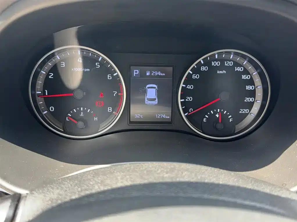 Kia KX2 2026 1.4L Sunroof Edition — миниатюра 4
