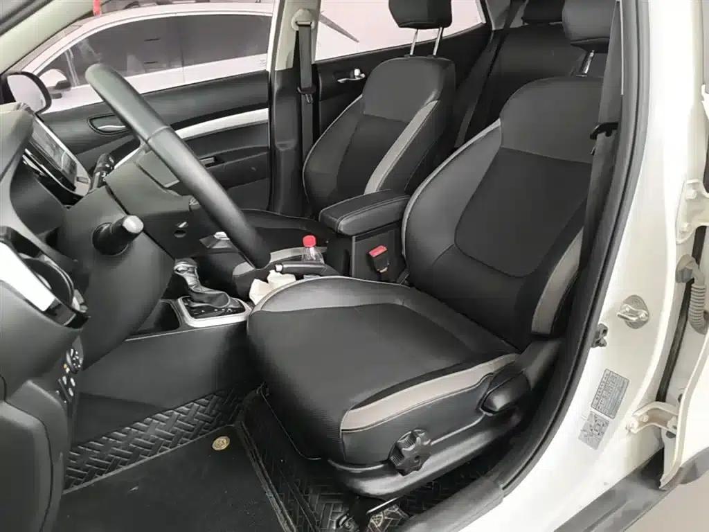 Kia K3 2021 1.4L CVT Sunroof Model — миниатюра 15