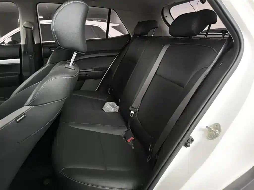 Kia K3 2021 1.4L CVT Sunroof Model — миниатюра 17