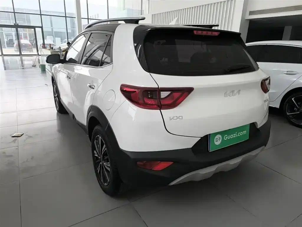 Kia K3 2021 1.4L CVT Sunroof Model — миниатюра 5