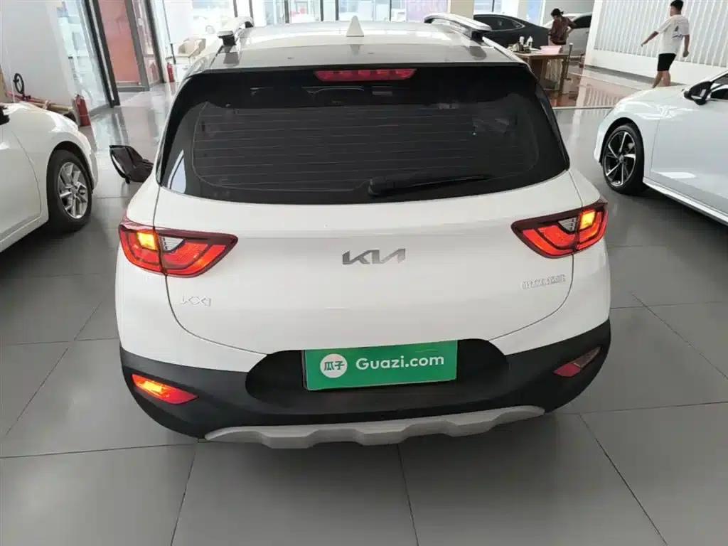 Kia K3 2021 1.4L CVT Sunroof Model — миниатюра 6
