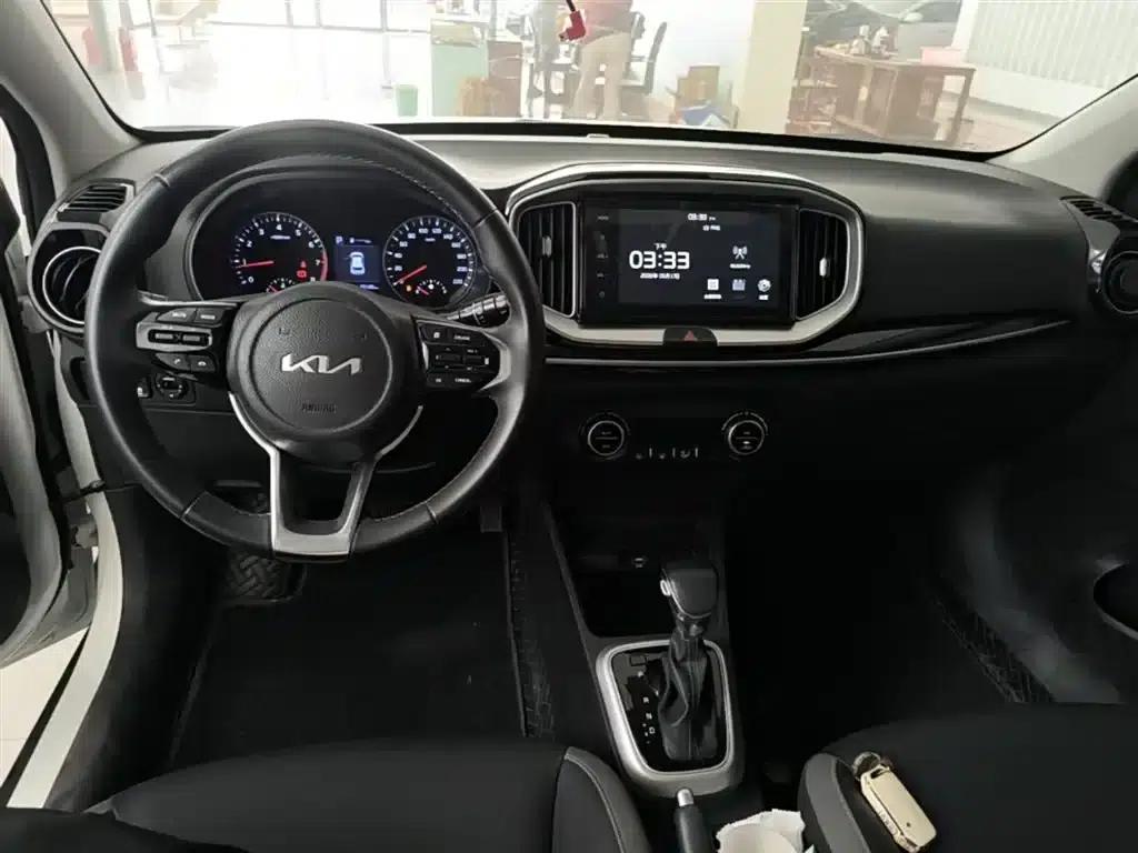 Kia K3 2021 1.4L CVT Sunroof Model — миниатюра 10