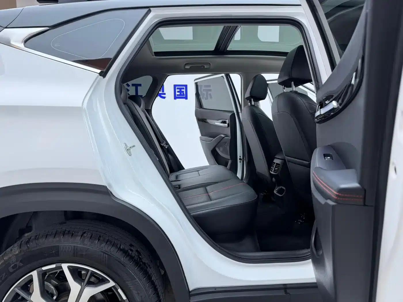 KX3 Sportage 2021 1.5L CVT Trendy Edition — миниатюра 16