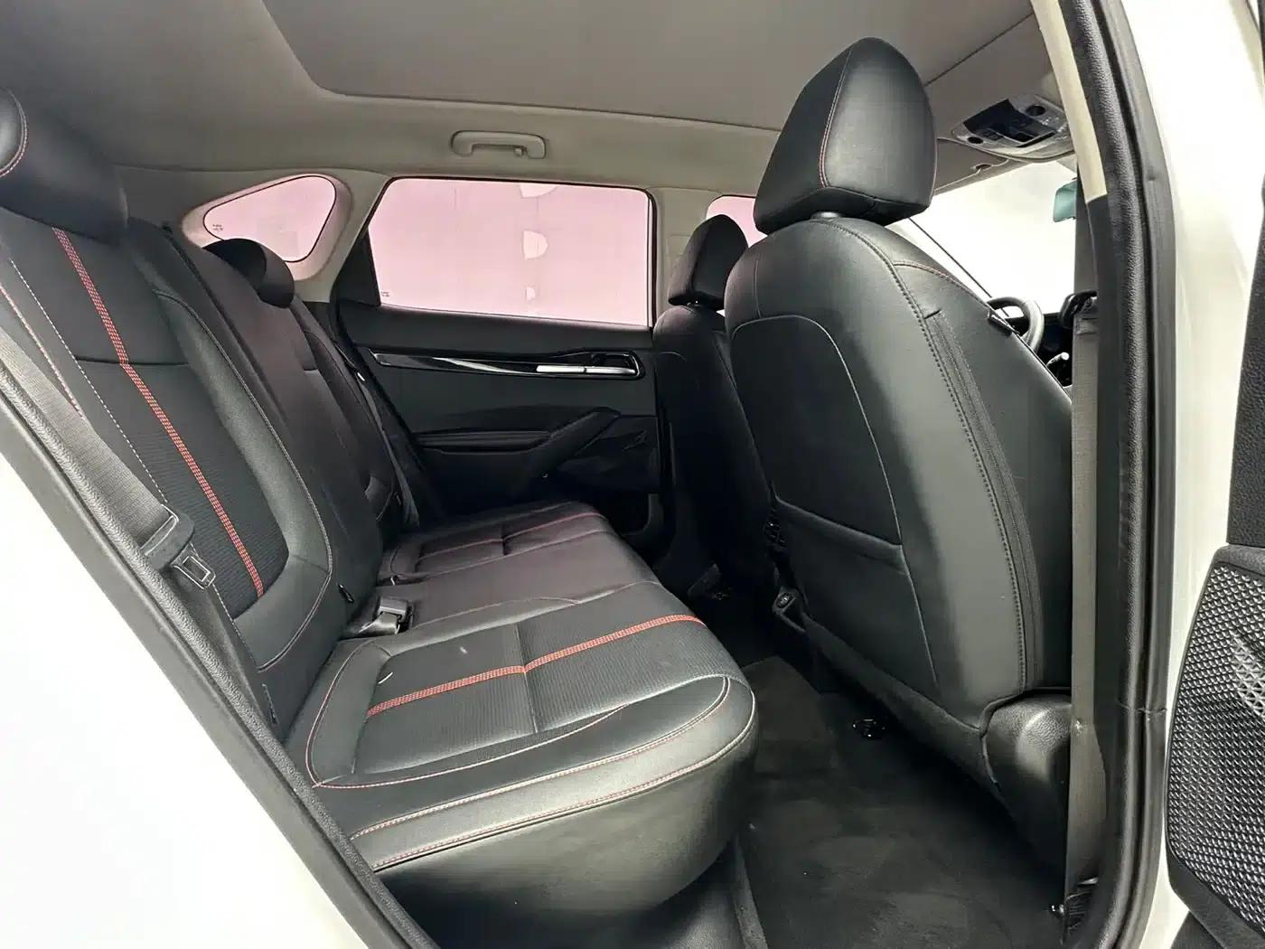 KX3 Sportage 2021 1.5L CVT Trendy Edition — миниатюра 11