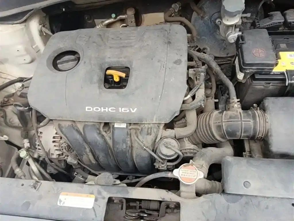 KX3 Sportage 2015 2.0L Automatic 2WD DLX — миниатюра 11