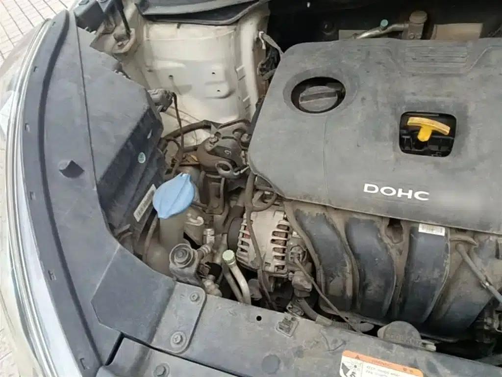 KX3 Sportage 2015 2.0L Automatic 2WD DLX — миниатюра 21