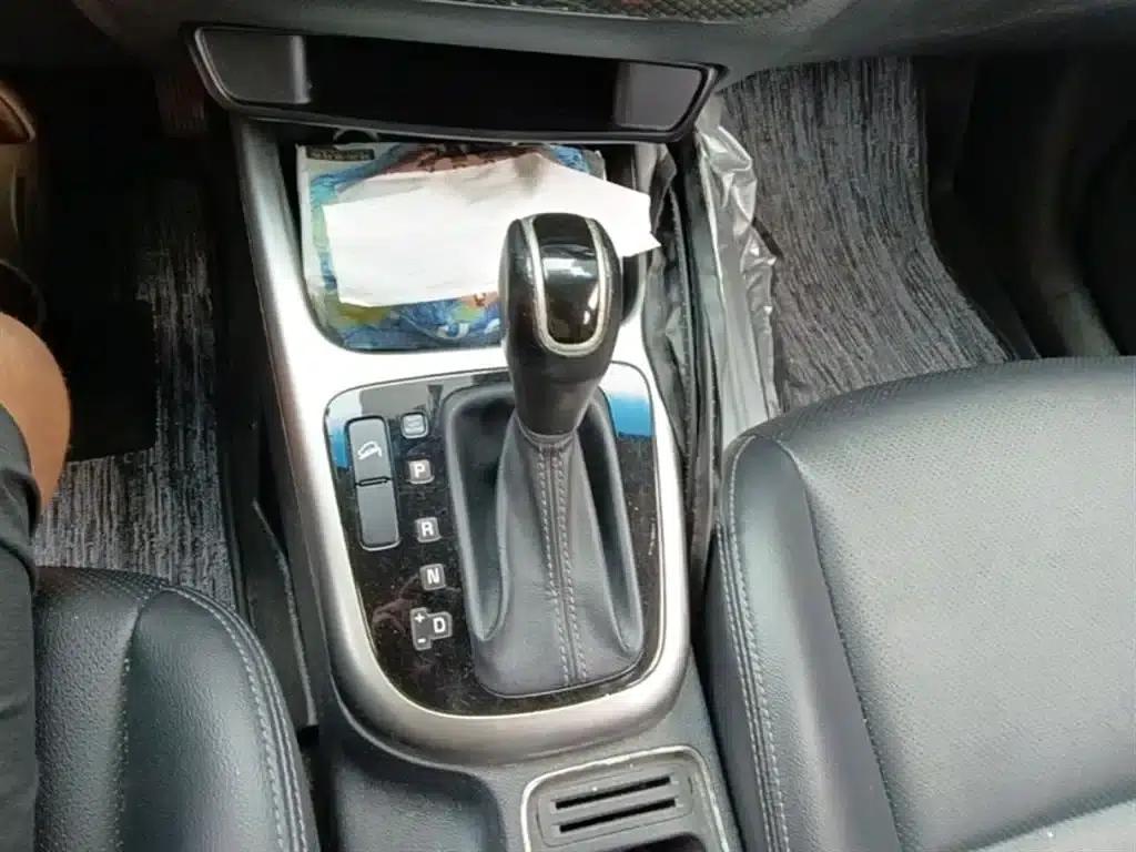 KX3 Sportage 2015 2.0L Automatic 2WD DLX — миниатюра 7