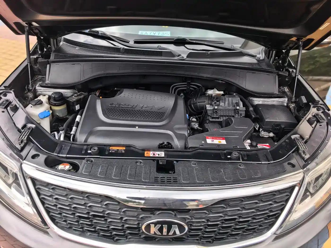 2013 Sorento 2.2T 7-seater Diesel Luxury Edition — миниатюра 16