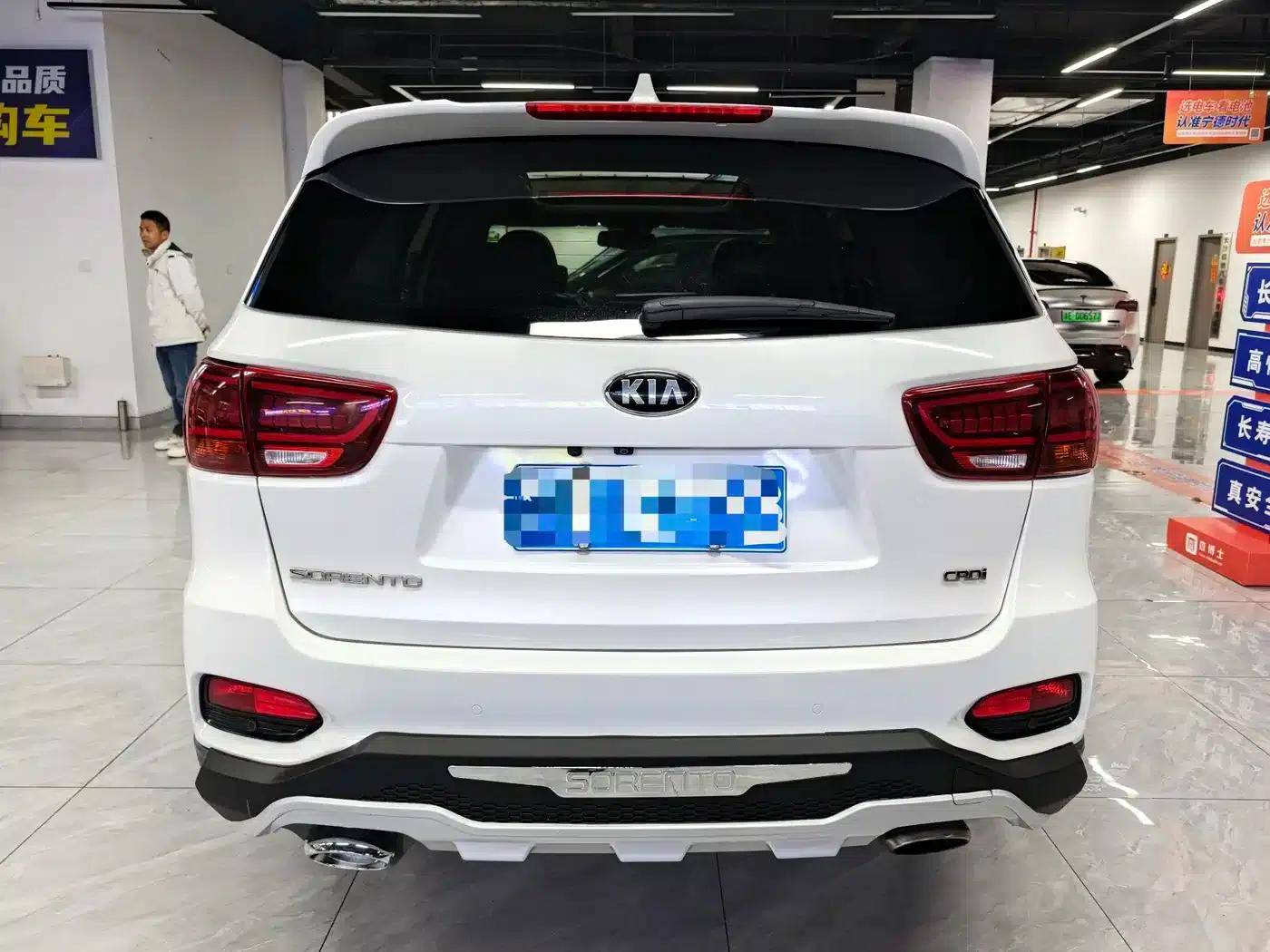 2018 Sorento L 2.0T Diesel 2WD Luxury Edition 5-Seater — миниатюра 18