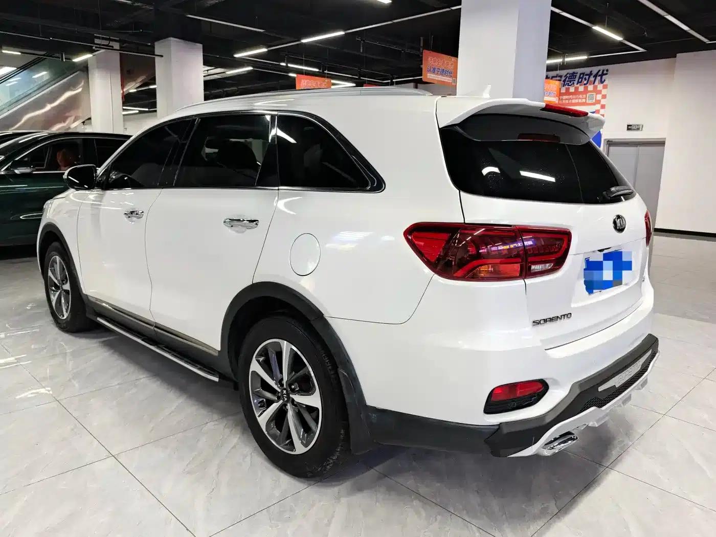 2018 Sorento L 2.0T Diesel 2WD Luxury Edition 5-Seater — миниатюра 19