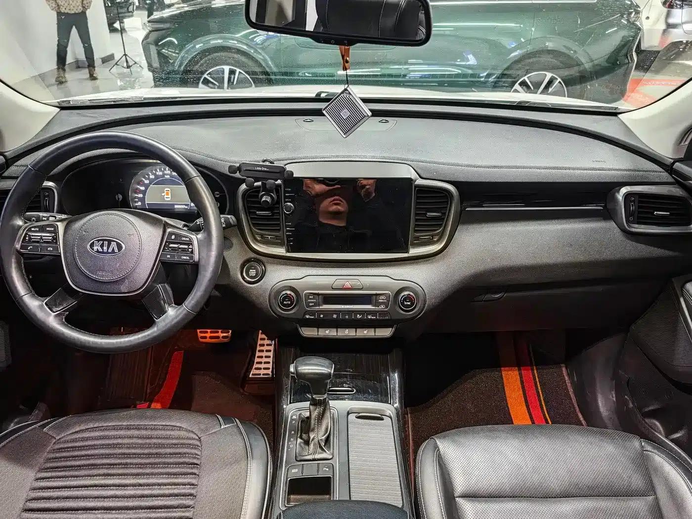 2018 Sorento L 2.0T Diesel 2WD Luxury Edition 5-Seater — миниатюра 5
