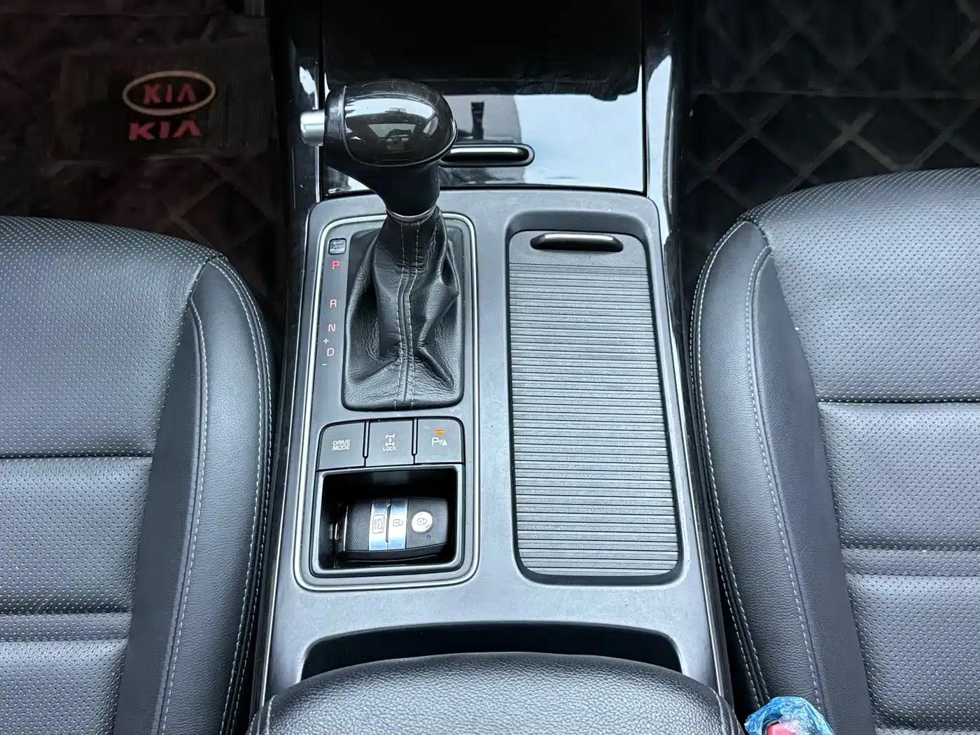 2015 Sorento L 2.4L Gasoline 4WD Elite Edition 7-Seater (China IV Emission Standard) — миниатюра 9