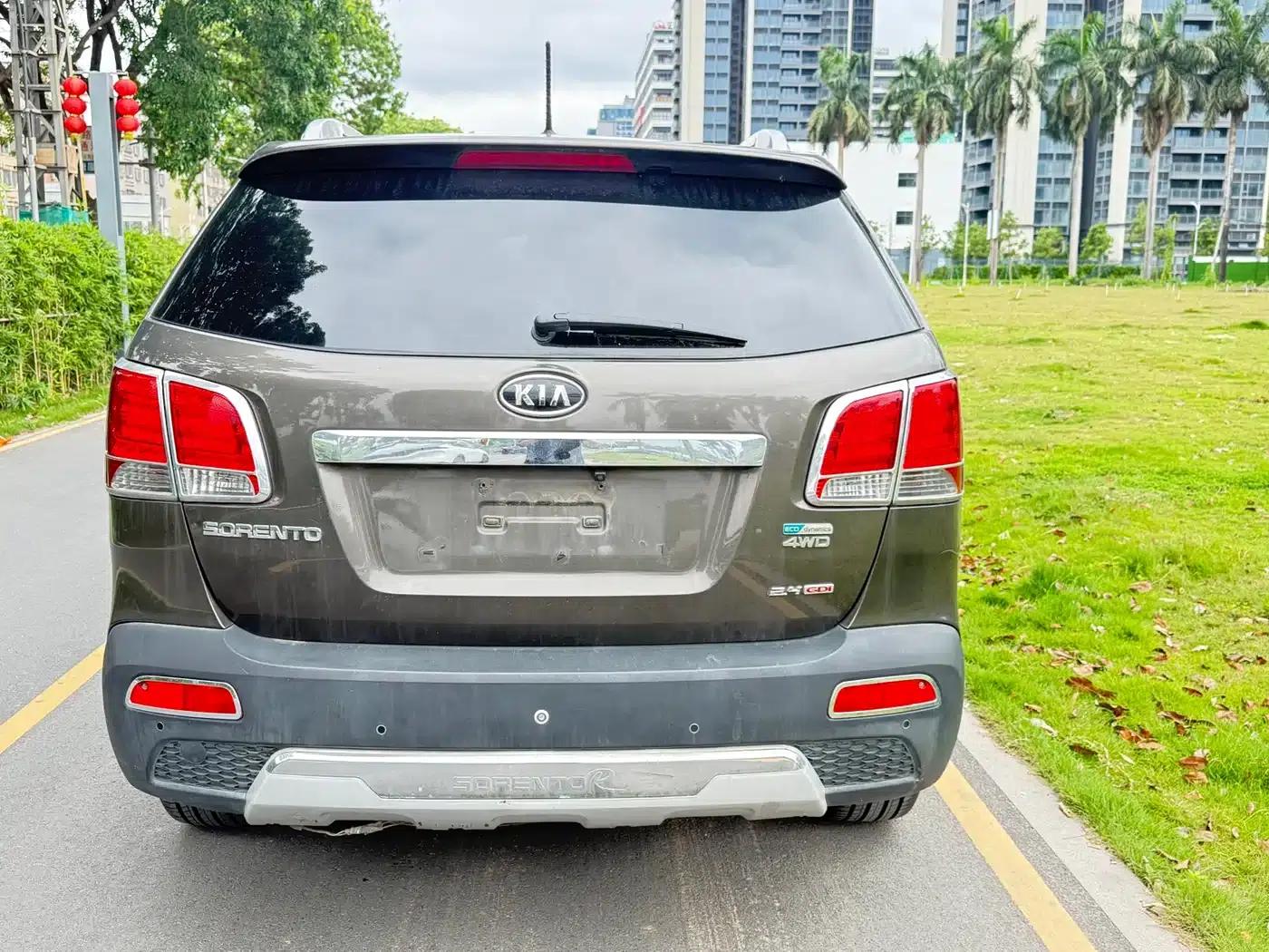 2012 Sorento 2.4L Petrol Premium Edition — миниатюра 4