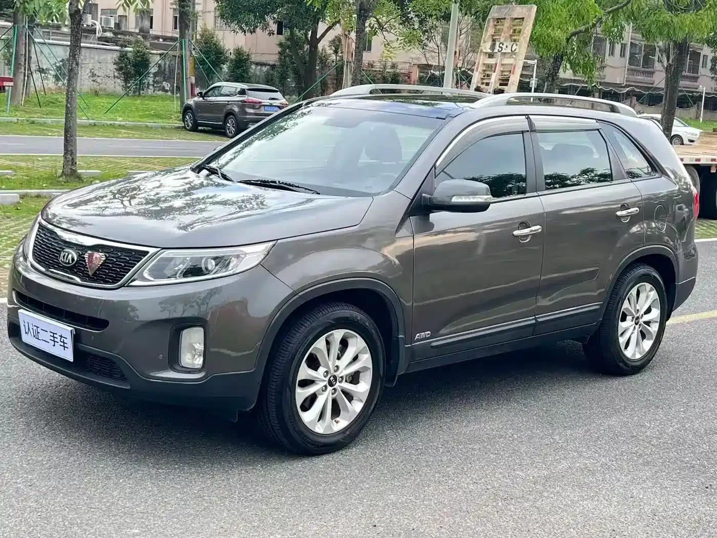 2012 Sorento 2.4L Petrol Luxury Edition — миниатюра 1