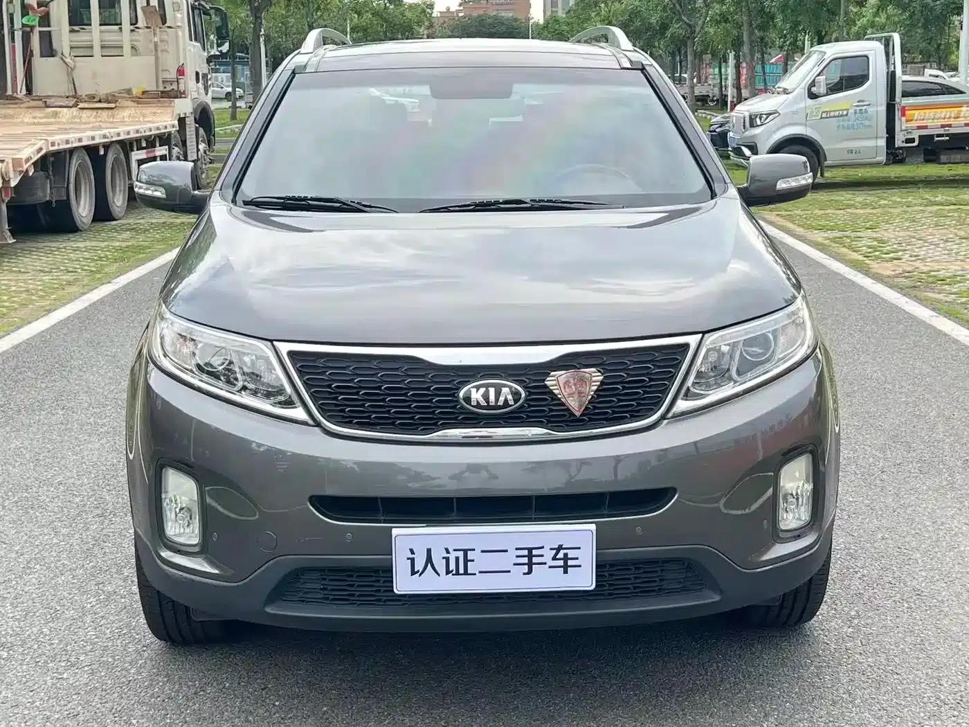 2012 Sorento 2.4L Petrol Luxury Edition — миниатюра 2