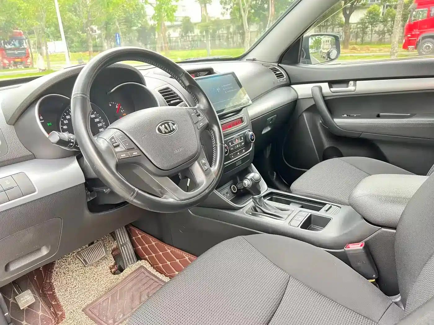 2012 Sorento 2.4L Petrol Luxury Edition — миниатюра 13