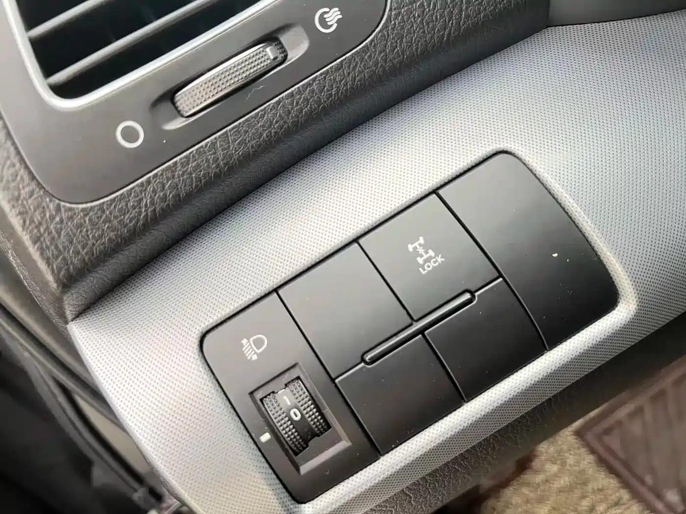 2012 Sorento 2.4L Petrol Luxury Edition — миниатюра 14
