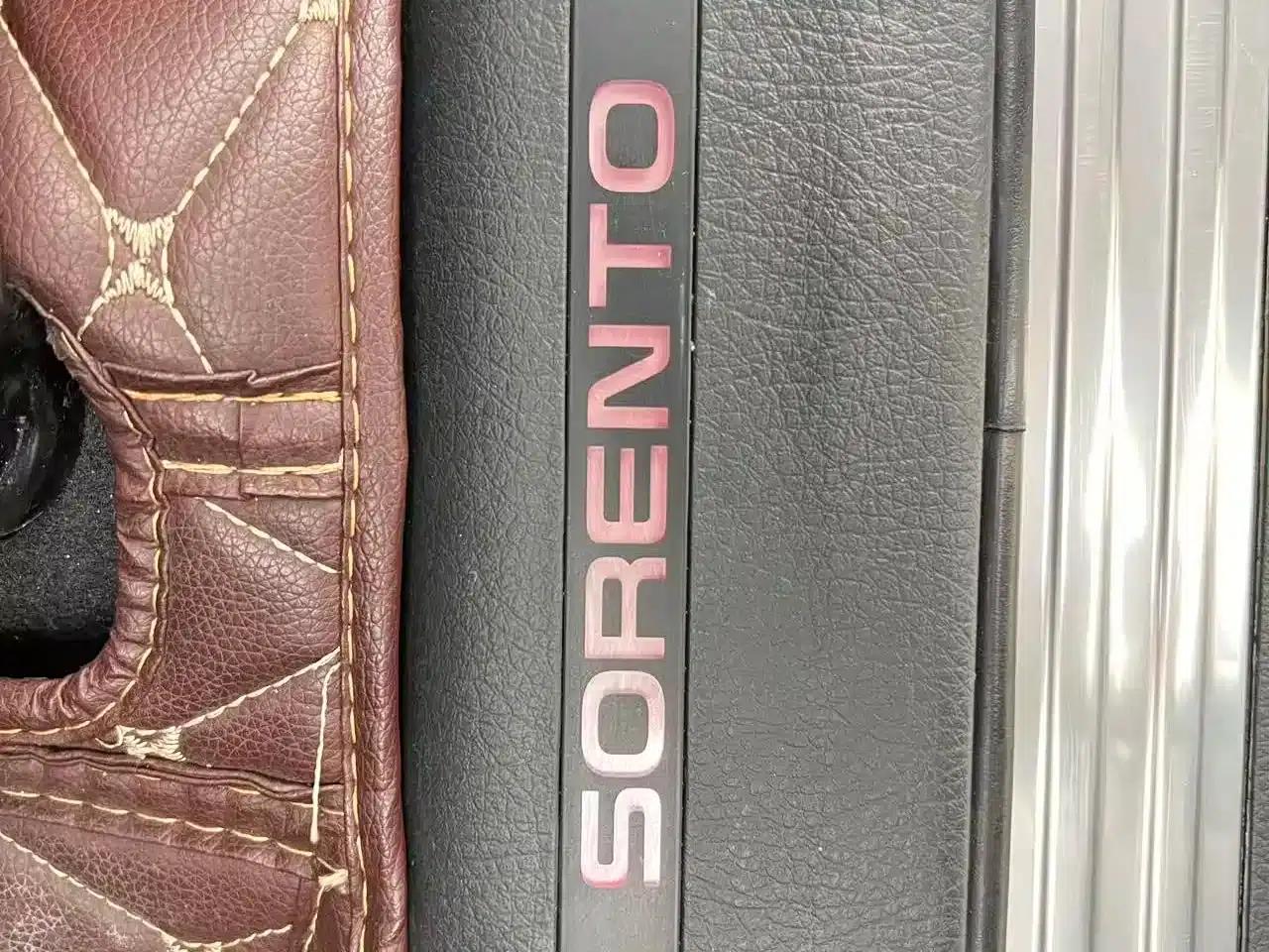 2012 Sorento 2.4L Petrol Luxury Edition — миниатюра 15