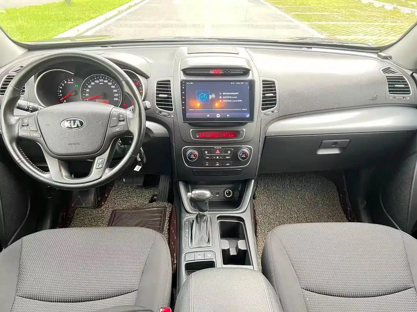 2012 Sorento 2.4L Petrol Luxury Edition — миниатюра 17
