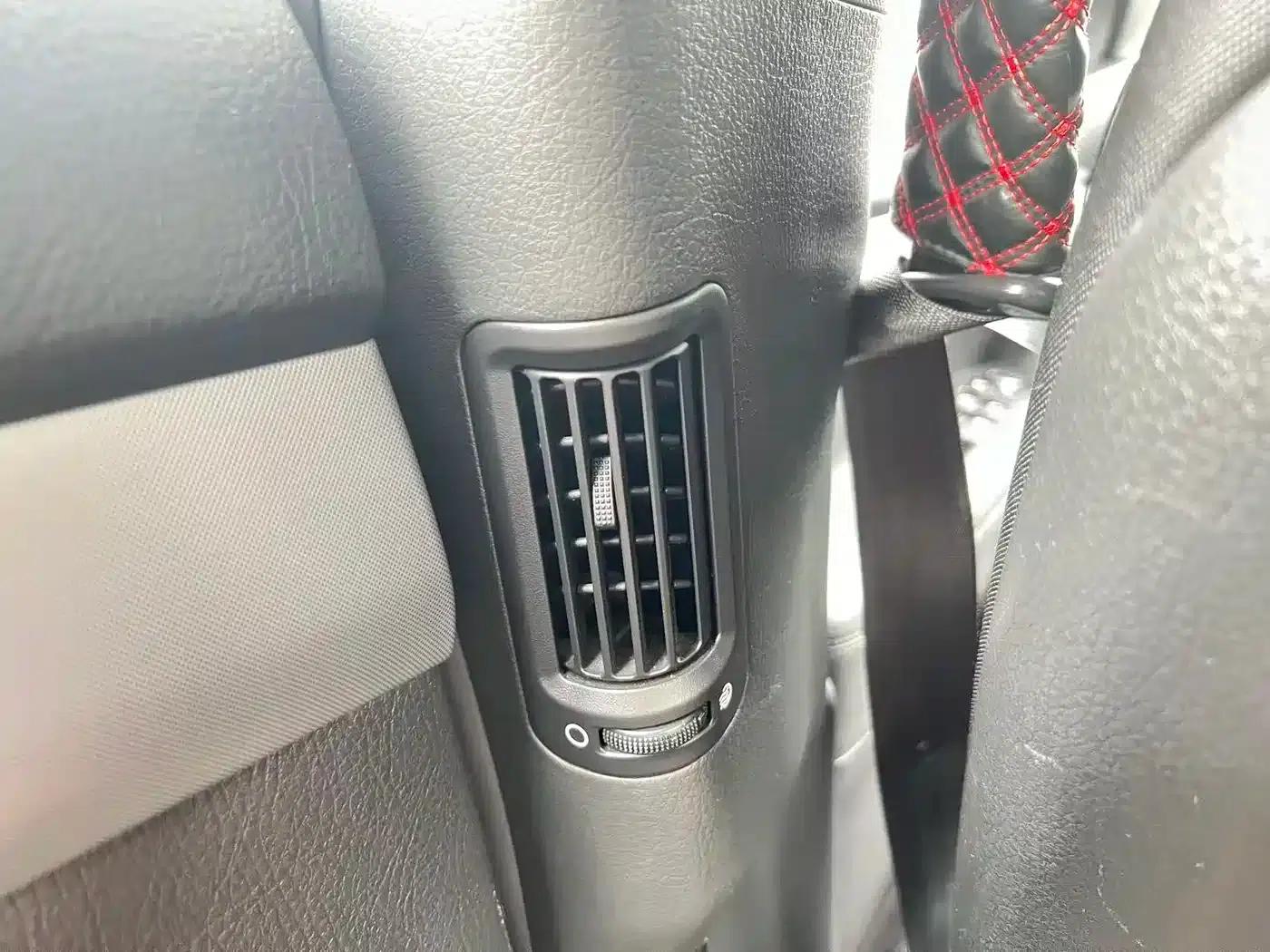 2012 Sorento 2.4L Petrol Luxury Edition — миниатюра 24