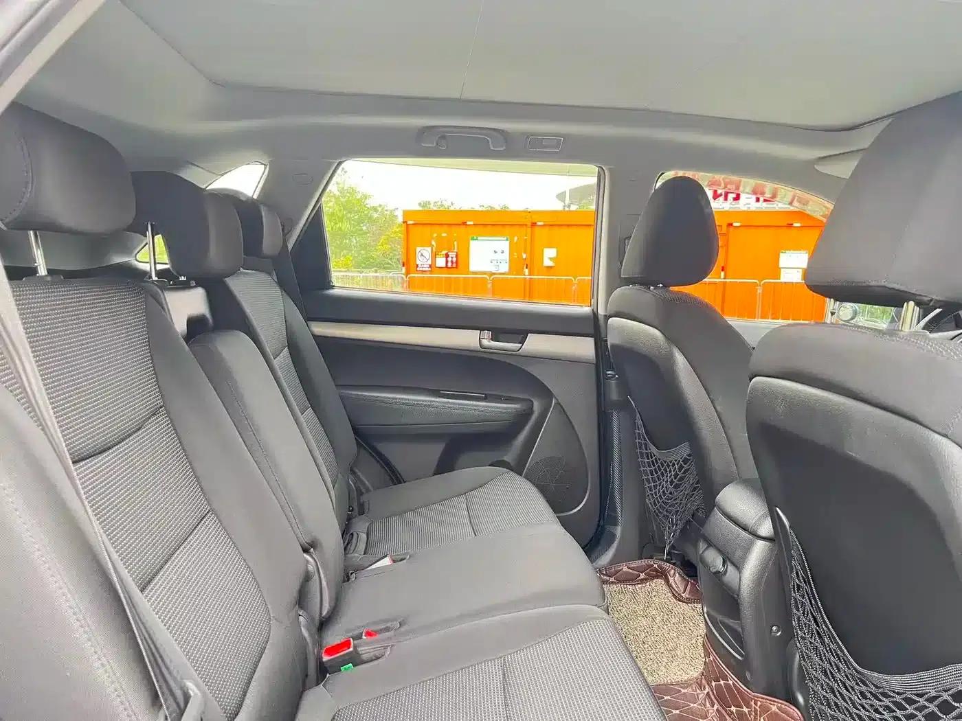2012 Sorento 2.4L Petrol Luxury Edition — миниатюра 26