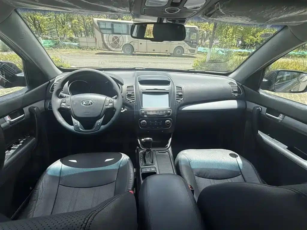 2013 Sorento 2.2T 7-seater Diesel Luxury Edition — миниатюра 11