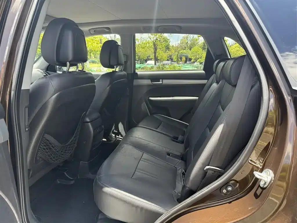 2013 Sorento 2.2T 7-seater Diesel Luxury Edition — миниатюра 13