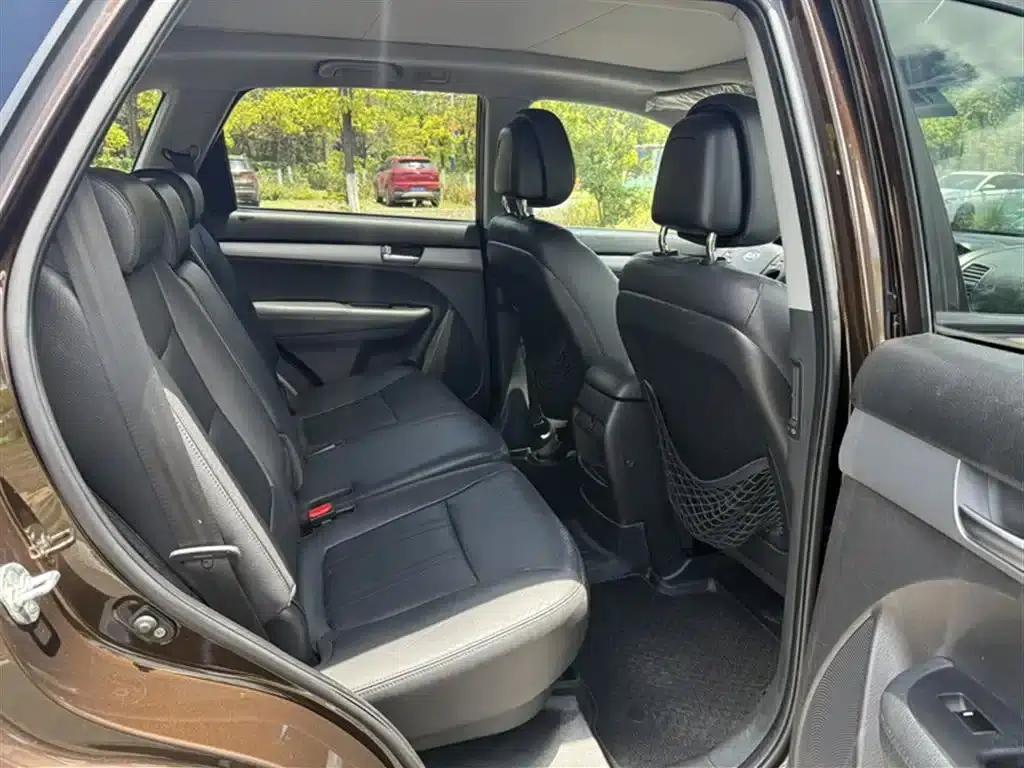 2013 Sorento 2.2T 7-seater Diesel Luxury Edition — миниатюра 15