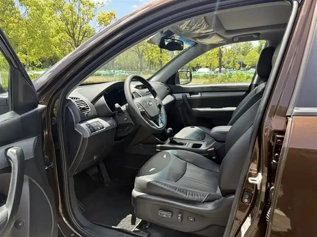 2013 Sorento 2.2T 7-seater Diesel Luxury Edition — миниатюра 6