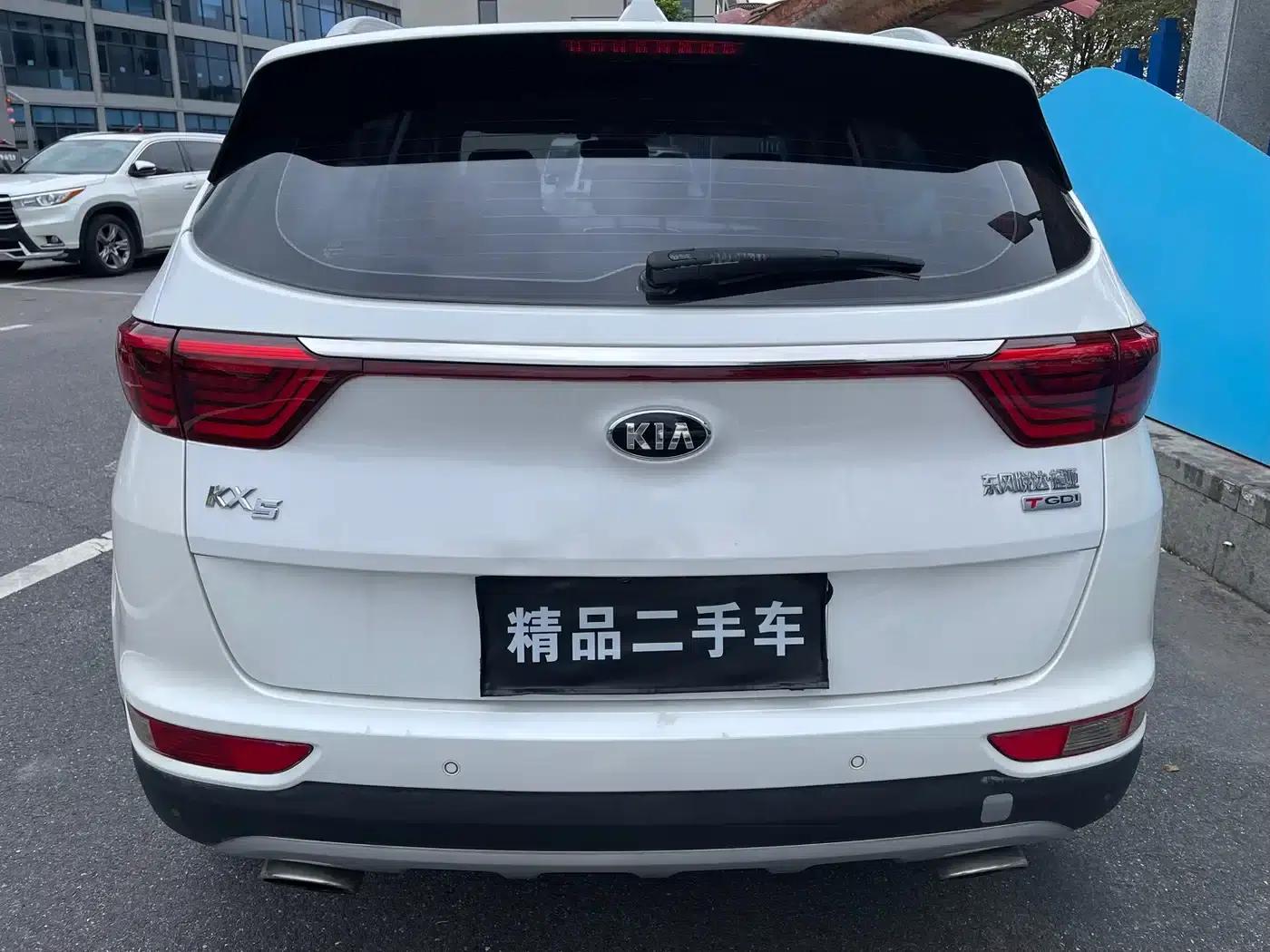 Kia KX5 2016 1.6T Automatic 2WD DLX — миниатюра 4