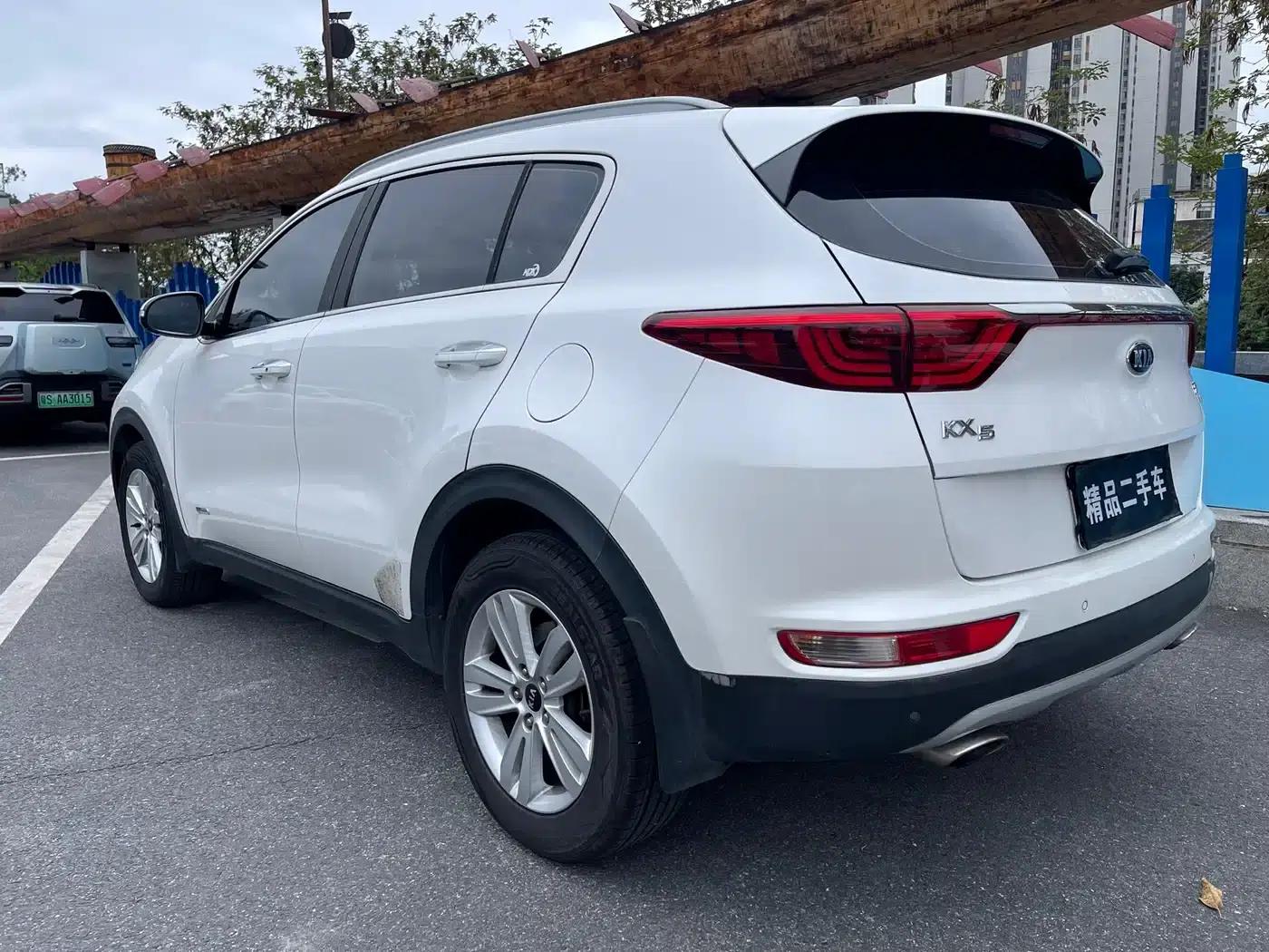 Kia KX5 2016 1.6T Automatic 2WD DLX — миниатюра 5