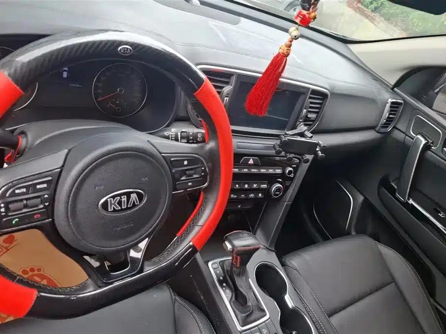 Kia KX5 2016 1.6T Automatic 2WD DLX — миниатюра 12