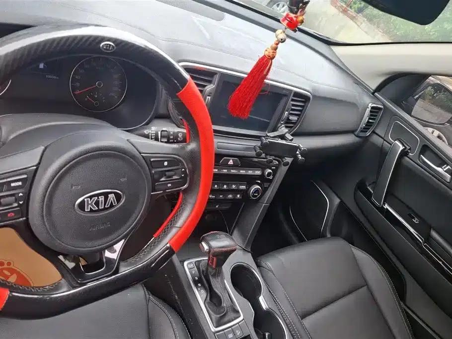 Kia KX5 2016 1.6T Automatic 2WD DLX — миниатюра 13