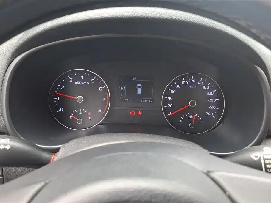 Kia KX5 2016 1.6T Automatic 2WD DLX — миниатюра 14