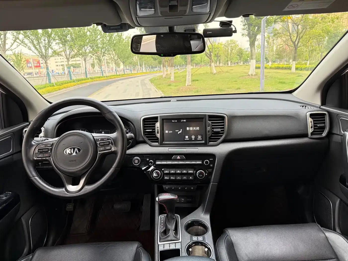 Kia KX5 2016 2.0L Automatic 2WD Premium — миниатюра 8