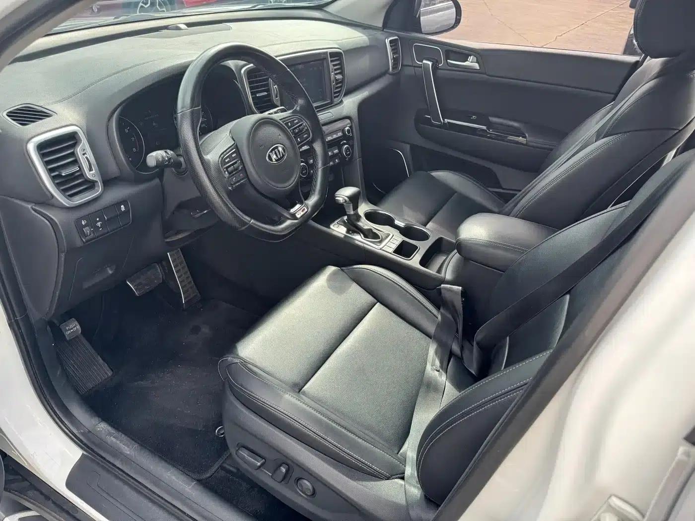 Kia KX5 2016 1.6T Automatic 2WD DLX — миниатюра 11