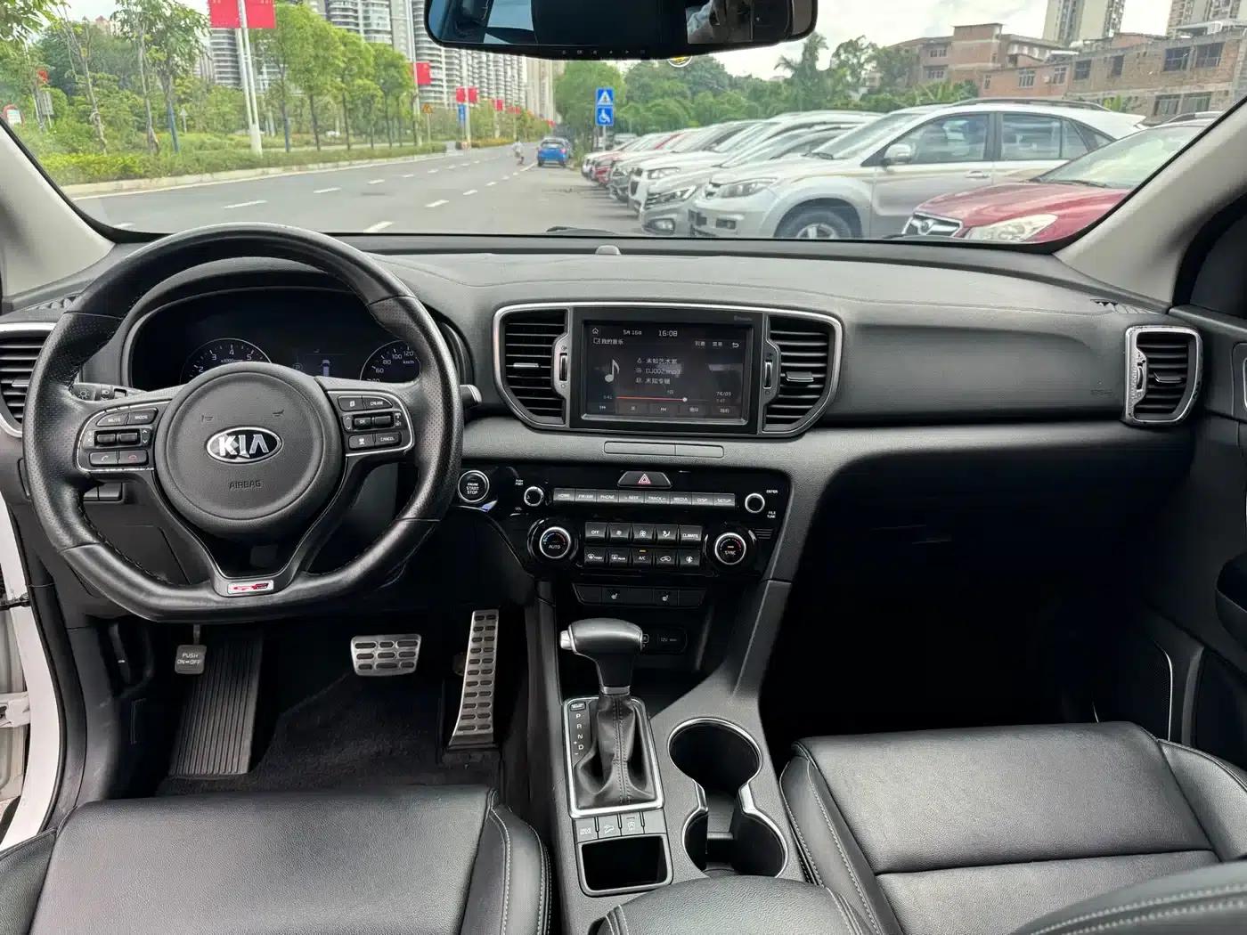 Kia KX5 2016 1.6T Automatic 2WD DLX — миниатюра 9