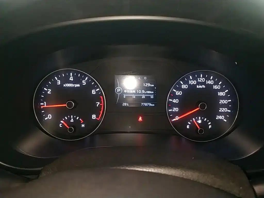 Kia KX5 2016 1.6T Automatic 2WD DLX — миниатюра 12