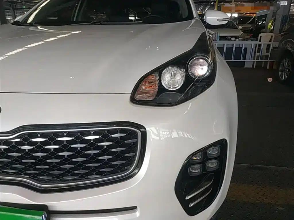Kia KX5 2016 1.6T Automatic 2WD DLX — миниатюра 24