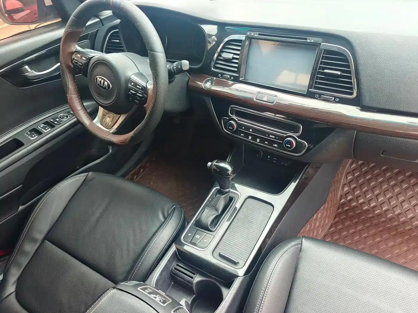 Kia K4 2015 1.8L Automatic DLX Special — миниатюра 8